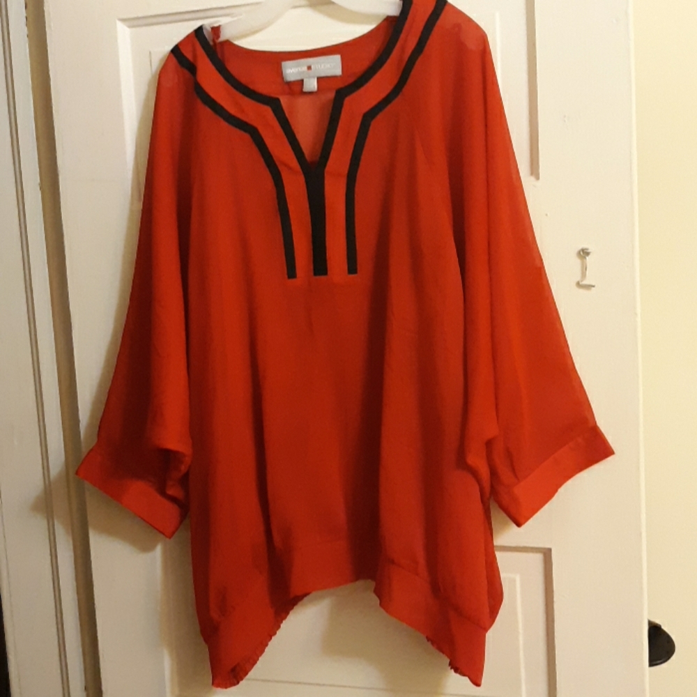 Plus size red and black top